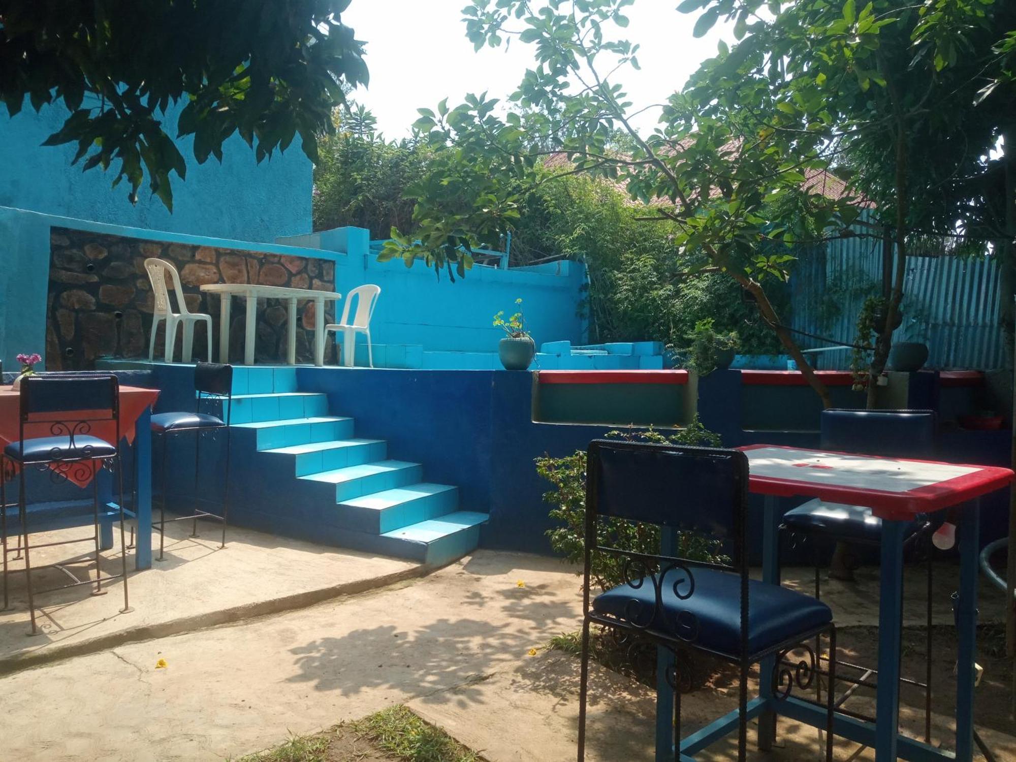 Colours Club And Spa Kigali Esterno foto